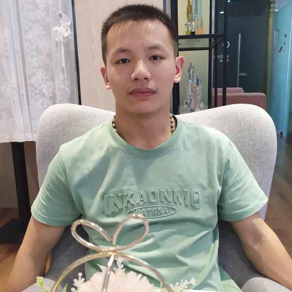 江西26岁单身帅哥真诚找对象-株洲相亲网