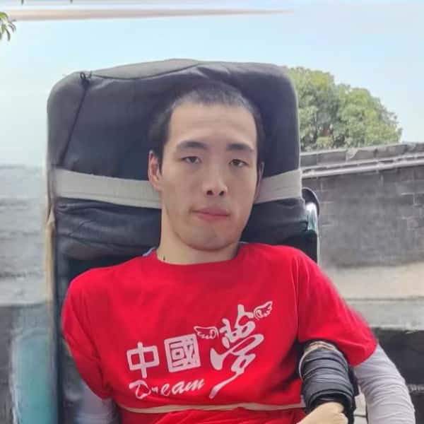湖南30岁单身帅哥真诚找对象-株洲征婚相亲网