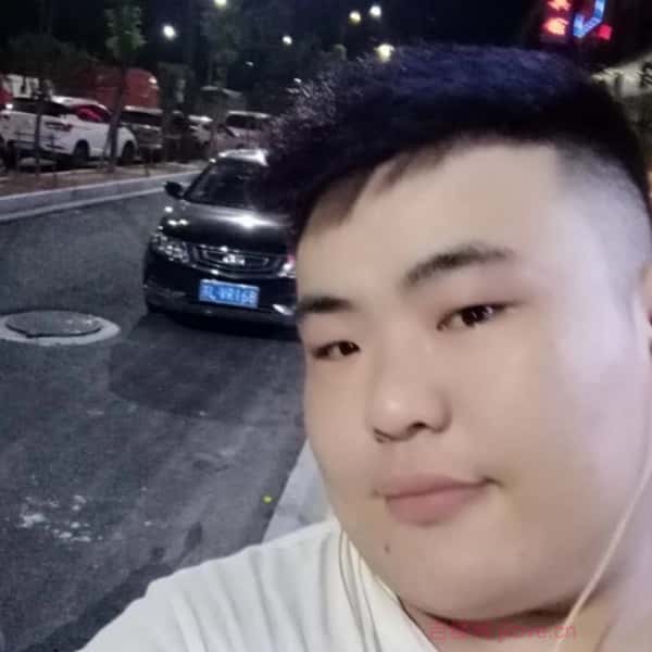 江西27岁单身帅哥真诚找对象-株洲征婚相亲网