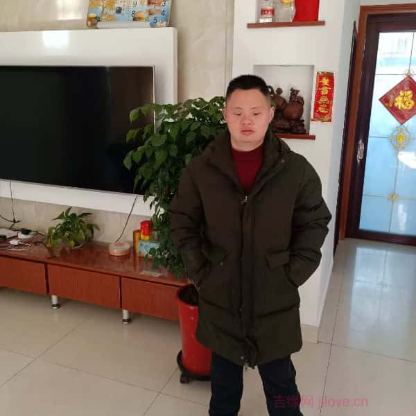 江苏28岁单身帅哥真诚找对象-株洲征婚相亲网