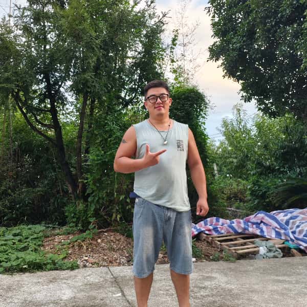 浙江31岁单身帅哥真诚找对象-株洲征婚相亲网