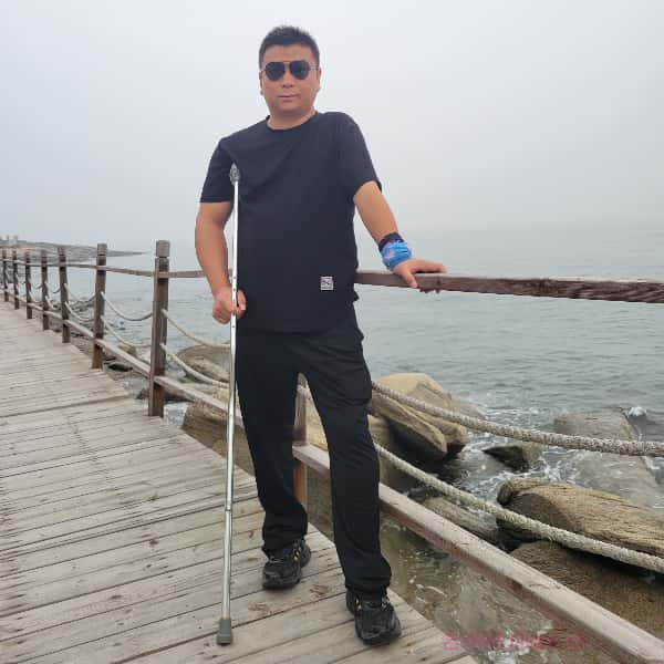 山西34岁单身帅哥真诚找对象-株洲征婚相亲网