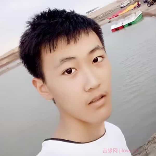 河南24岁单身帅哥真诚找对象-株洲征婚相亲网