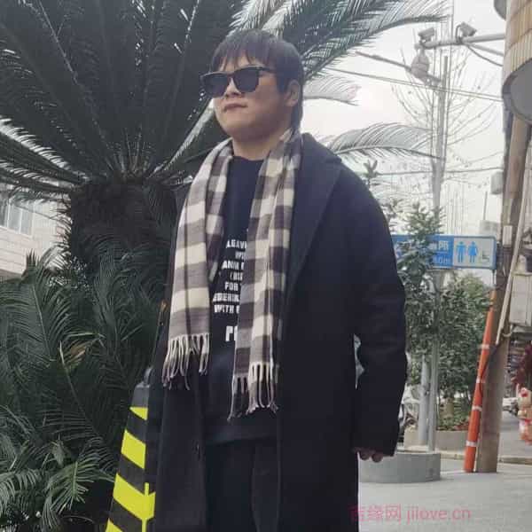 江西20岁单身帅哥真诚找对象-株洲征婚相亲网