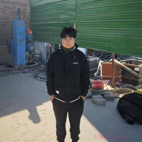 33岁岁河北单身帅哥 - 株洲吉缘网