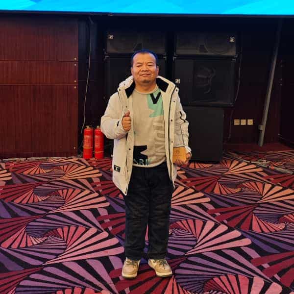 40岁岁辽宁单身帅哥 - 株洲吉缘网