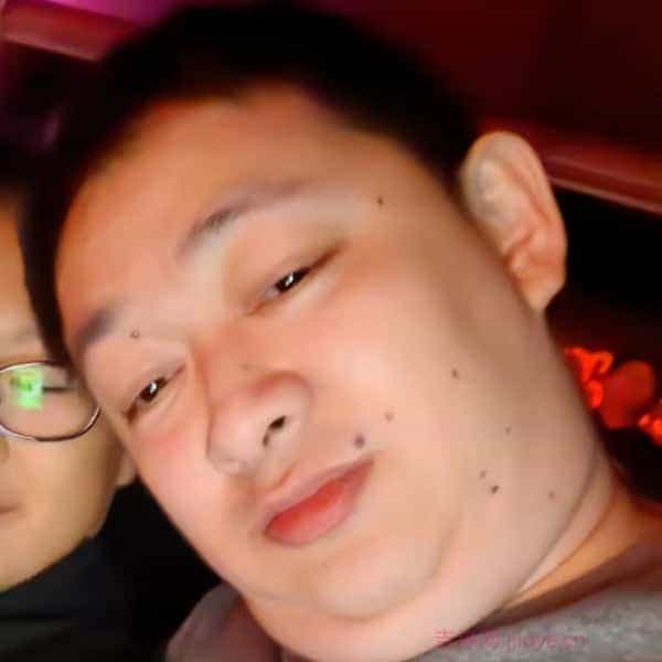 39岁岁辽宁单身帅哥 - 株洲吉缘网